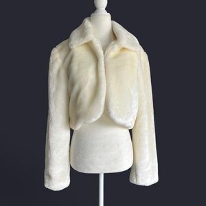 Y2K vintage RAVE cream faux fur bolero cropped jacket